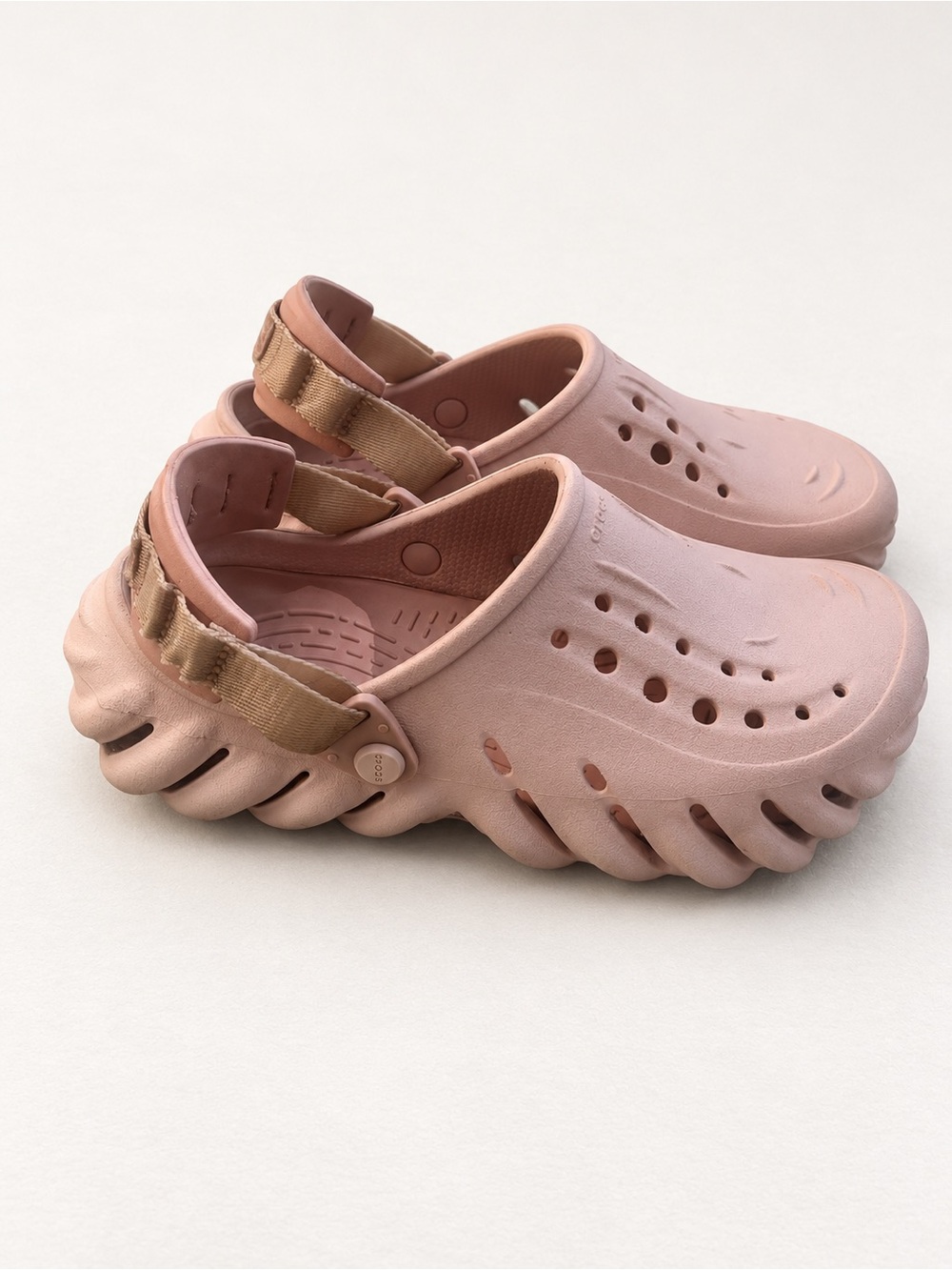 Crocs Echo Clog Link Clay Chunky Shoes Men’s 5 Women’s 7